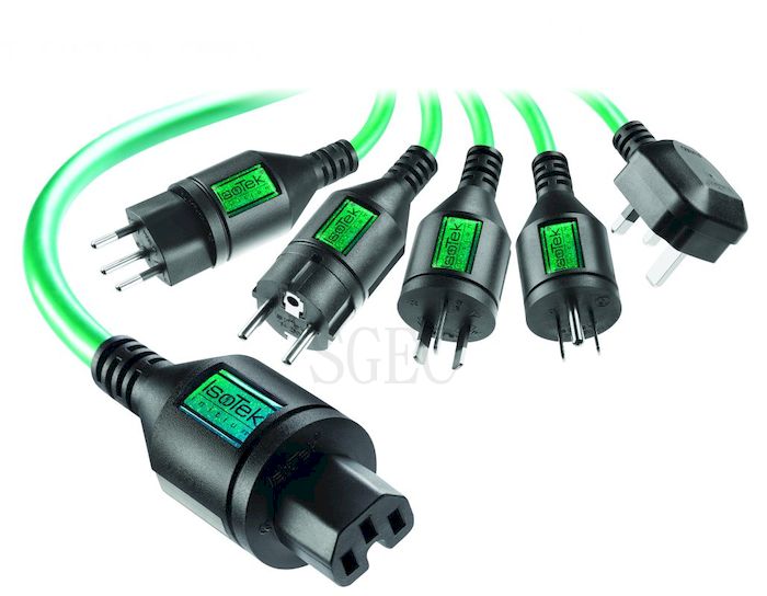 【ほぼ未使用】ISOTEK INITIUM EVO3 INT15J/2.0m EVO3 Initium - IsoTek – The Power To Perform